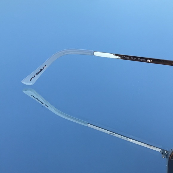 Vintage white frame cat eye sunglasses - Picture 3 of 8